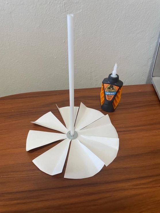 paper carousel with straw